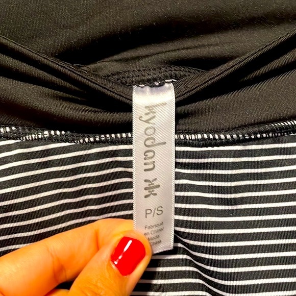 Black and White Skort! - Picture 3 of 8